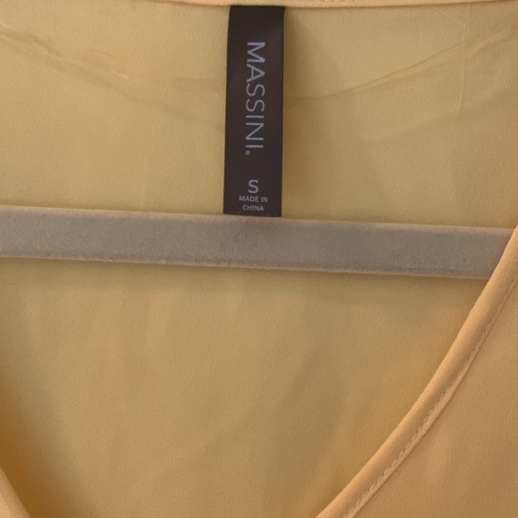 Massini yellow blouse, size small - Picture 2 of 4